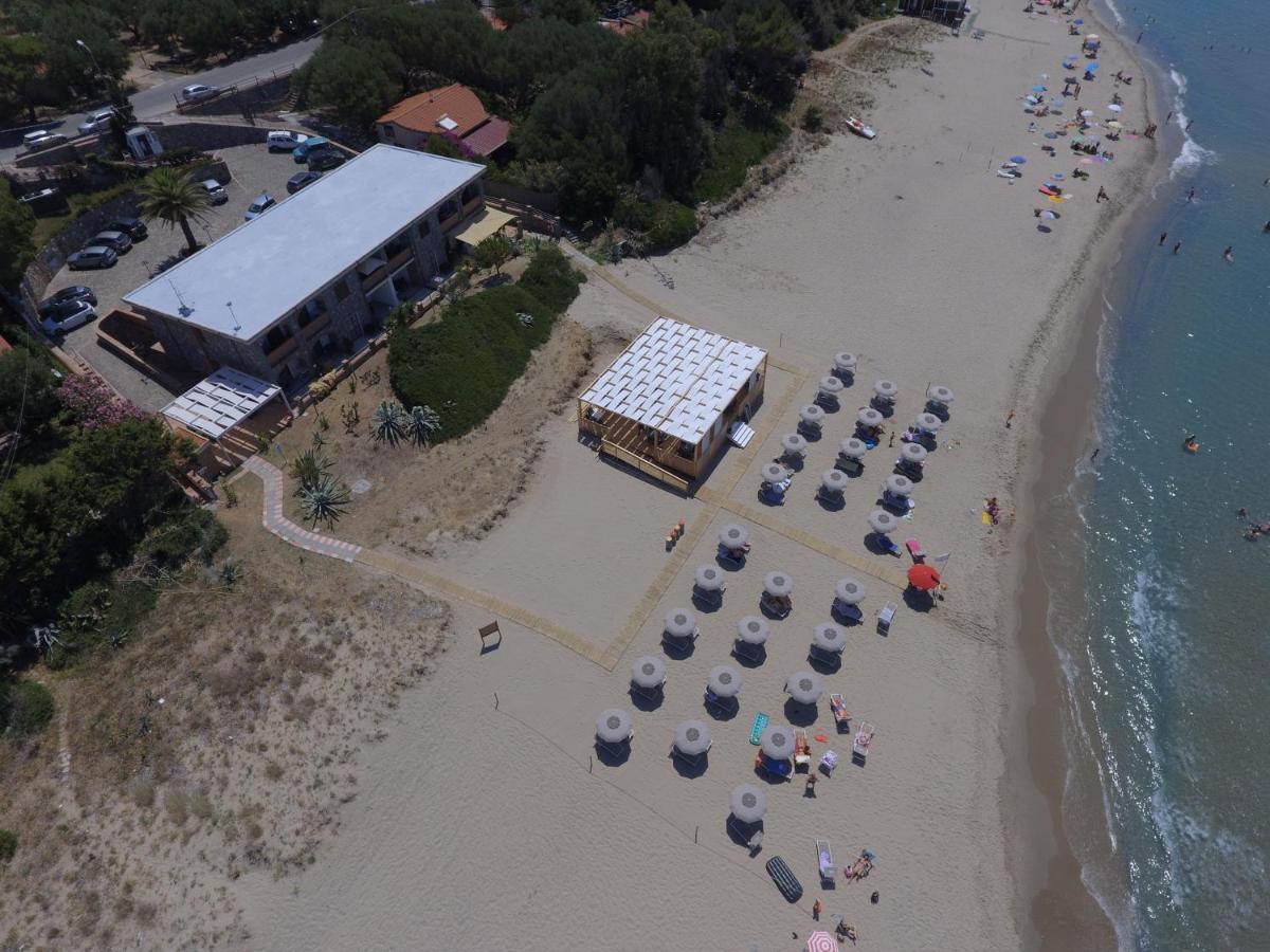 Residence Le Palme - Appartamenti Sul Mare - Spiaggia Tra Palinuro E Caprioli Pisciotta Luaran gambar