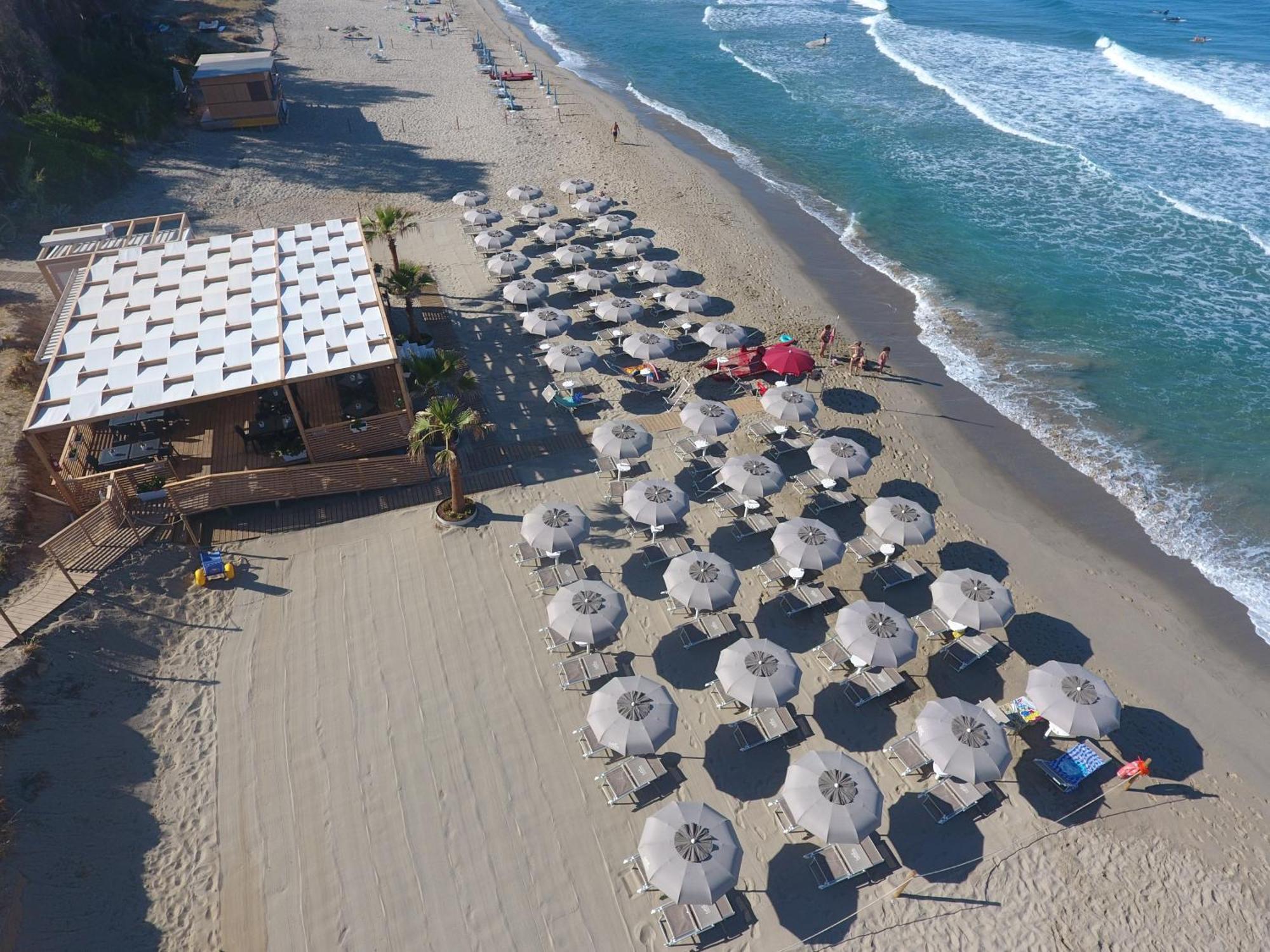 Residence Le Palme - Appartamenti Sul Mare - Spiaggia Tra Palinuro E Caprioli Pisciotta Luaran gambar