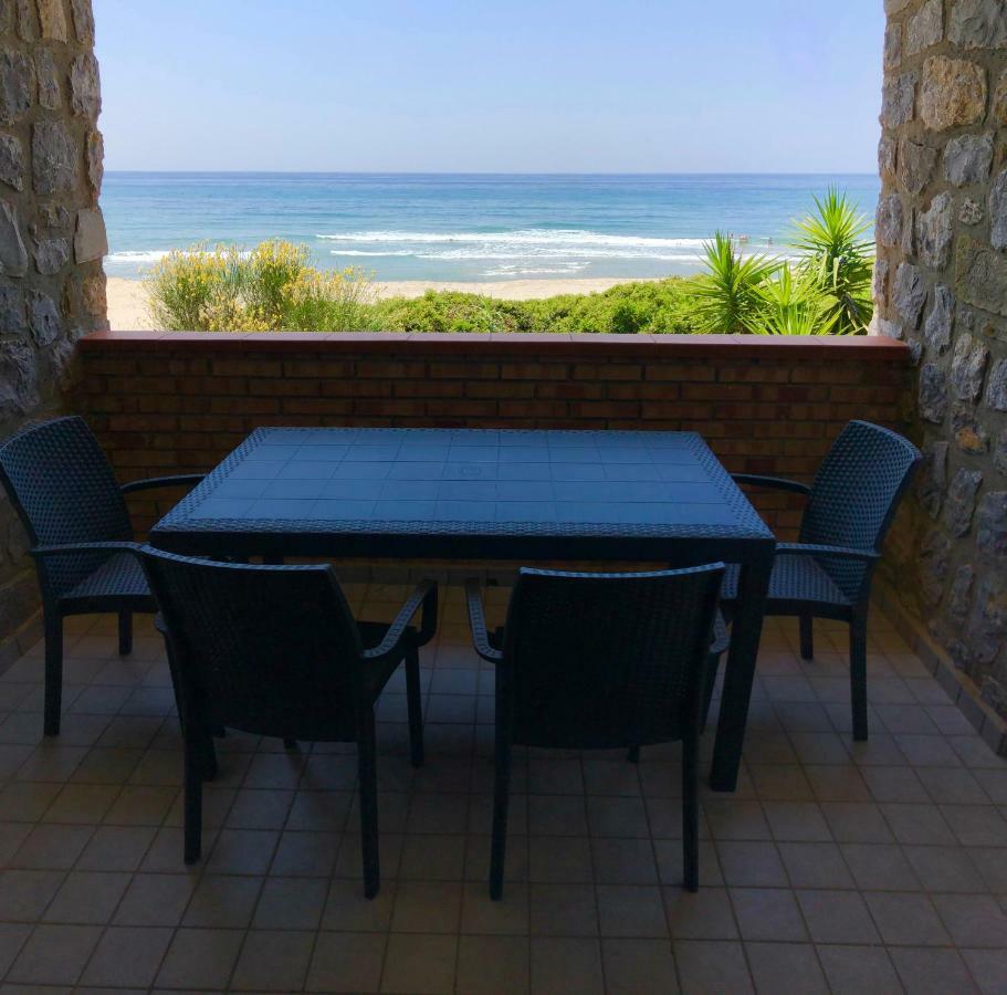 Residence Le Palme - Appartamenti Sul Mare - Spiaggia Tra Palinuro E Caprioli Pisciotta Luaran gambar
